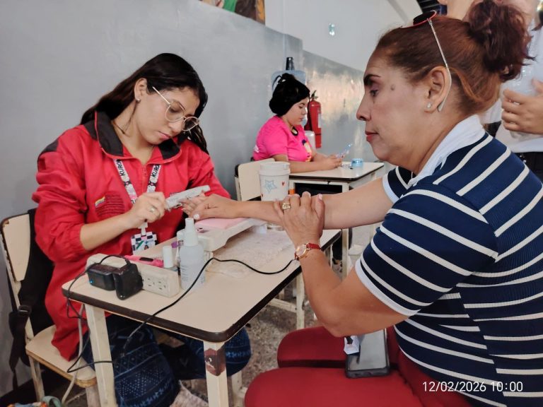 Alcalde Nelson Álvarez fortalece atención social en la parroquia Osuna Rodríguez