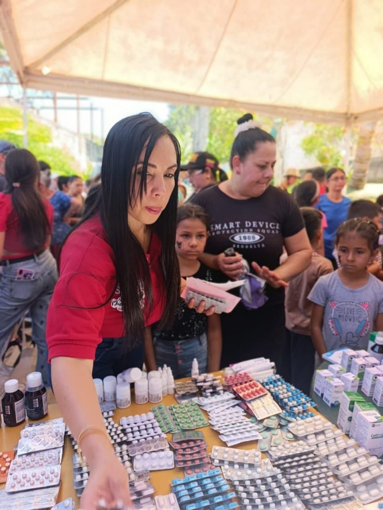 El «Plan Amor en Acción» brindó más de mil atenciones en el municipio Libertador