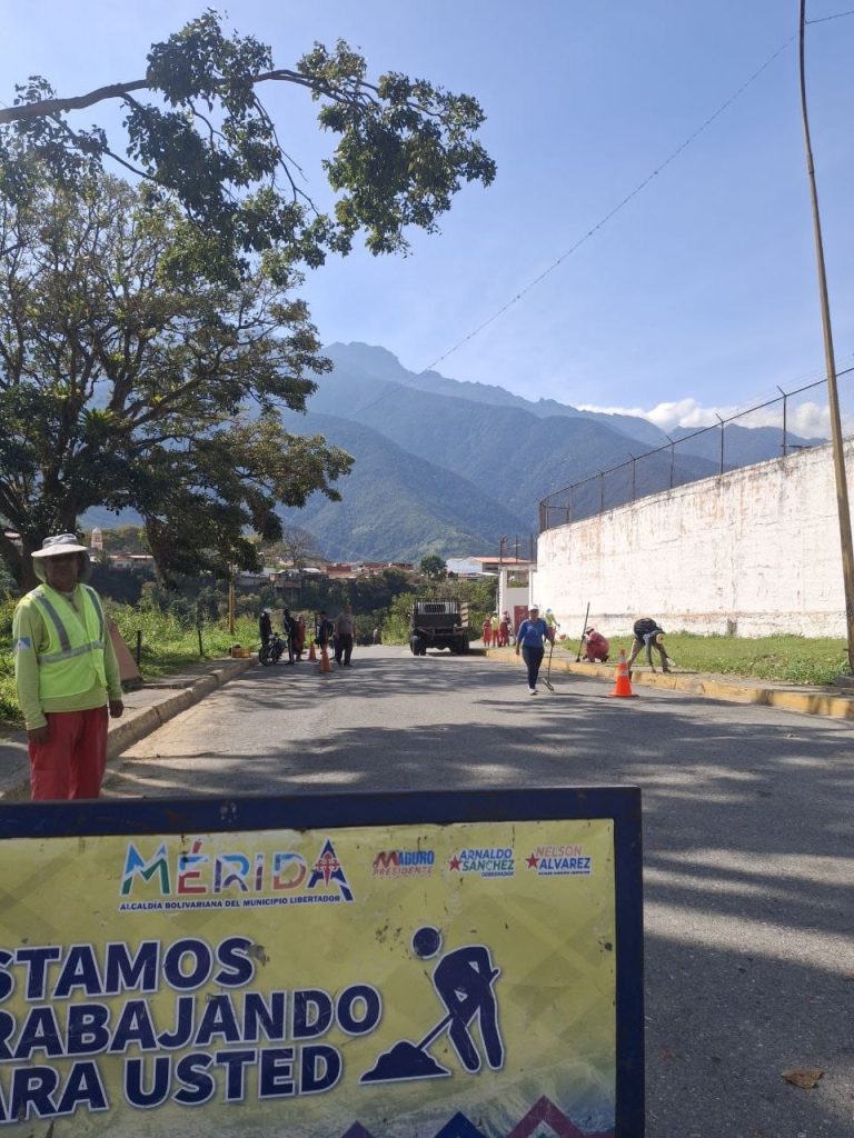 Alcaldía de Mérida ejecuta operativo de embellecimiento integral en Brisas del Alba