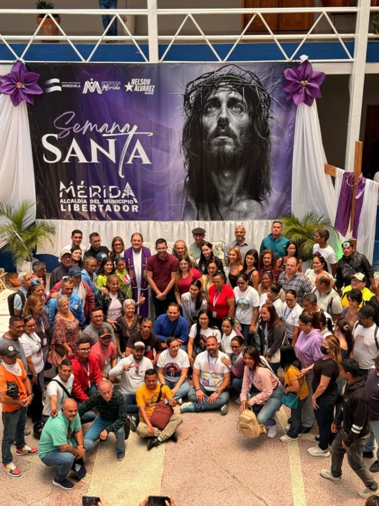 Un Viacrucis «Camino de Esperanza»