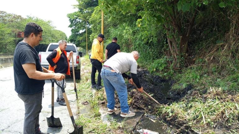 ​Alcaldía de Mérida intensifica mantenimiento del sistema de drenaje en la parroquia Juan Rodríguez Suárez