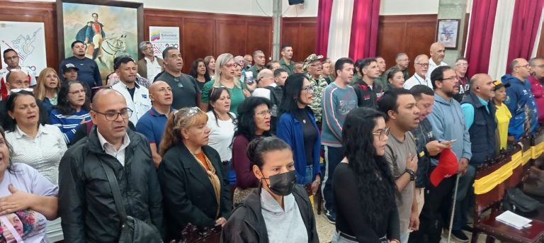 Alcaldía de Mérida y Gobernación impulsan formación sobre orden público y paz