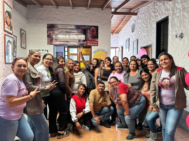 Jornada integral para las mujeres de las cuadrillas de limpieza del municipio Libertador