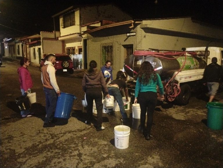 Alcalde Nelson Álvarez despliega plan de contingencia para el suministro de agua potable