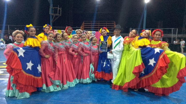Mérida triunfó en el Festival «Unidos por la Danza»