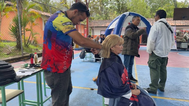 En benefició de más de 600 familias en la parroquia Gonzalo Picón