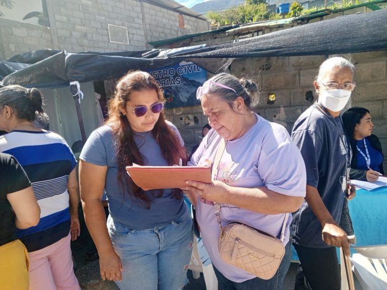 Alcaldía de Libertador atendió a habitantes de la parroquia Arias Cuenca