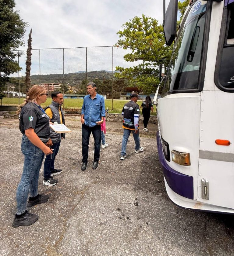 Alcaldía de Mérida alcanza 80 % de avance en renovación de permisos al transporte público