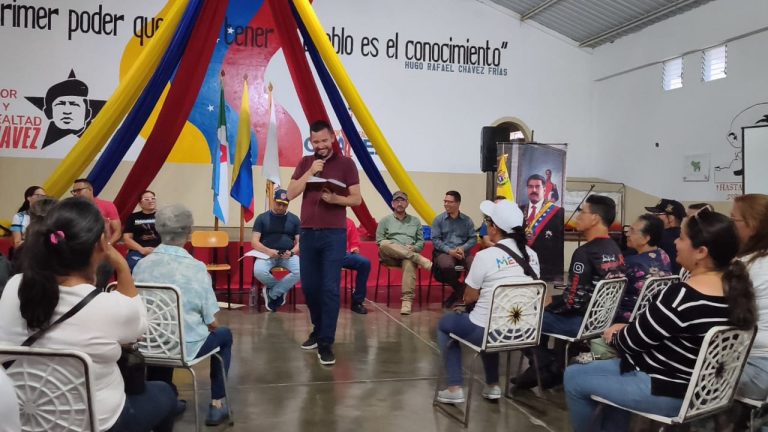 Avanza la organización de proyectos comunitarios en Mérida