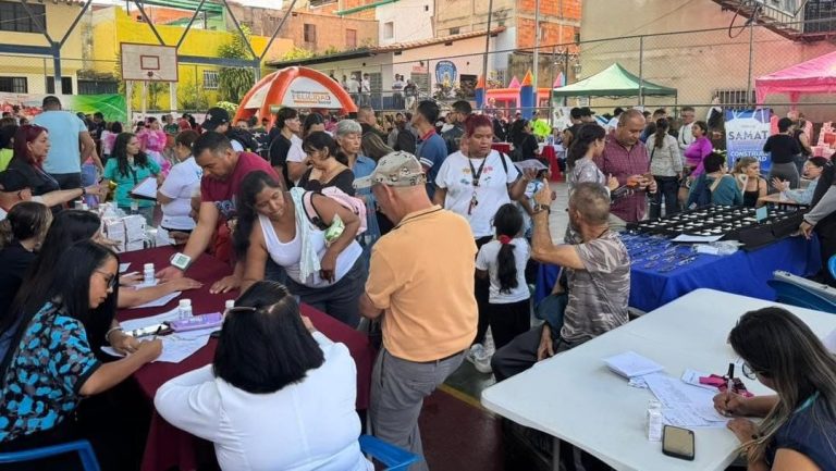 Alcaldía de Libertador brindó atención médica a más de quinientas personas