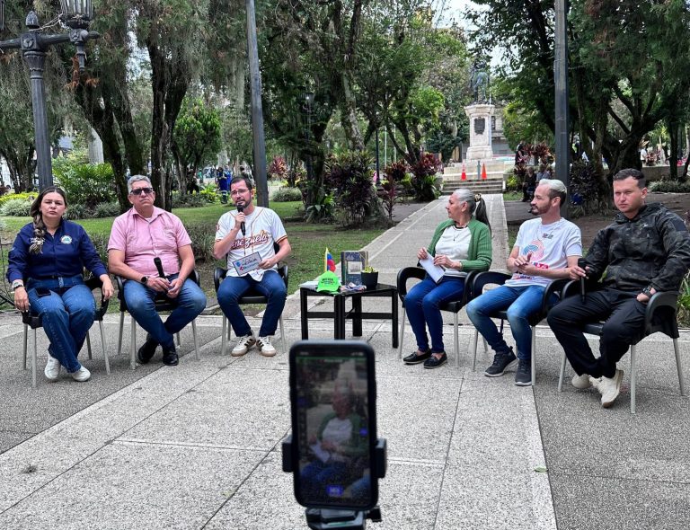 Alcalde Nelson Álvarez realizó la edición 15 del programa Mérida más Humana