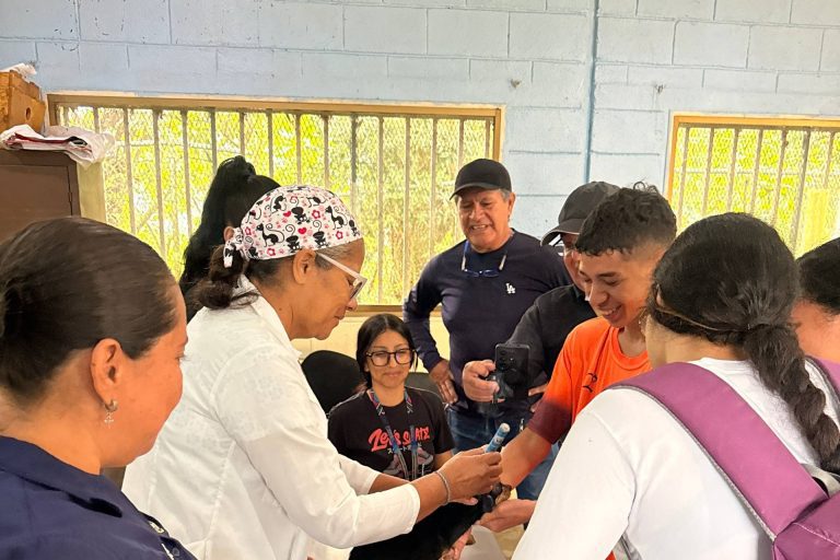 Alcaldía impulsó jornada integral para mascotas en Belén