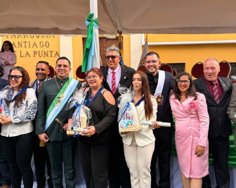 Mérida celebra su historia fundacional con un homenaje a la cultura y tradición